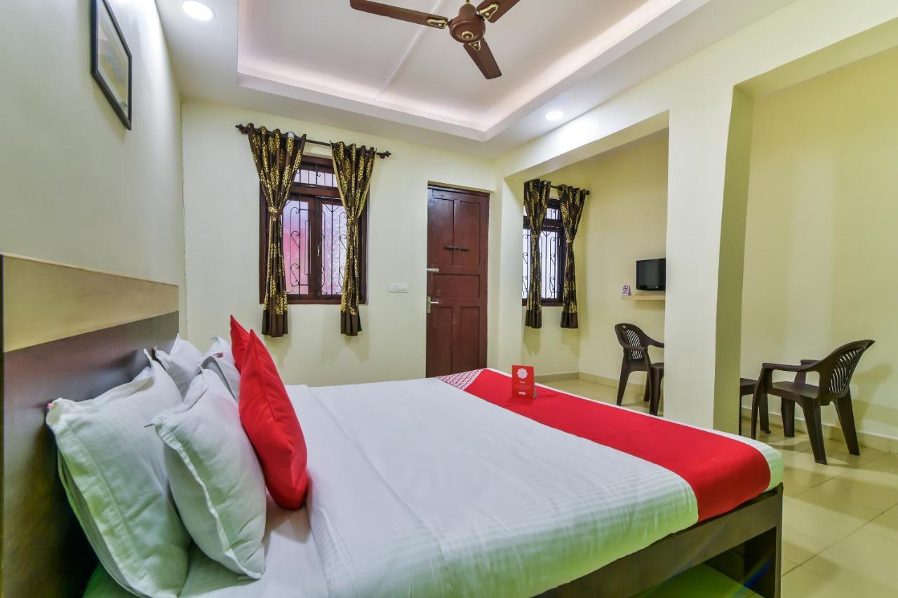 Hotel Oyo 6132 De Aalayam 3*
